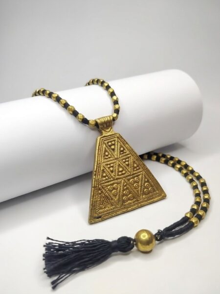 Akriti : The Dokra Pendant Necklace