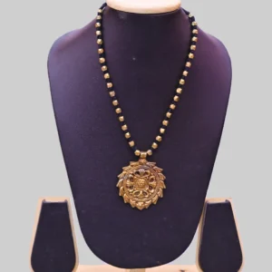 Akriti : The Dokra Pendant Necklace
