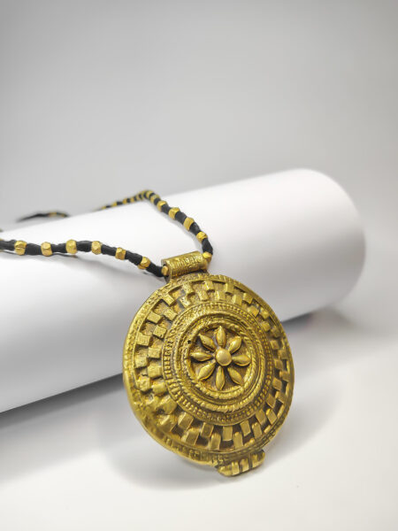 Akriti : The Dokra Pendant Necklace