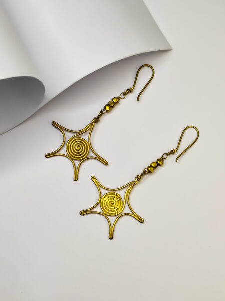 Exclusive, Hand-made, Dokra spiral web shape earrings