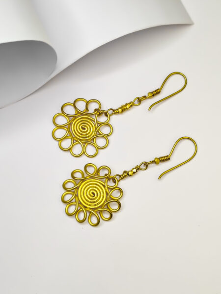Dokra Round Spiral Flower Earrings