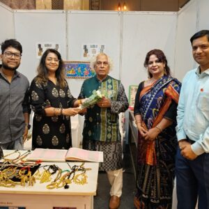 Famous Indian sculpture Artist Padma Vibhushan Sudarshan Sahoo Ji Appreciates Odishicrafts at Kalinga Literary Festival 2025