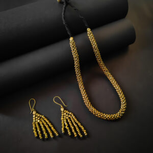 lace choker  brass beads in one colour with er type 1
